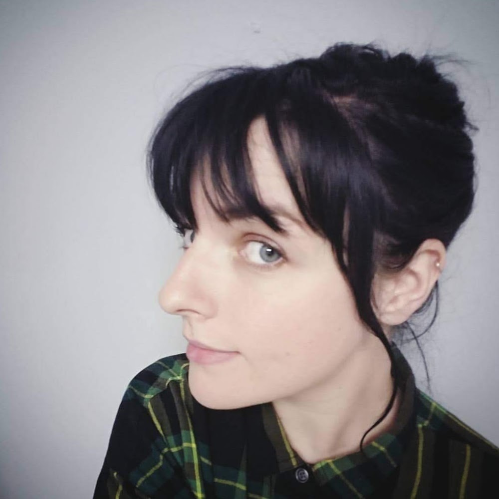 Meet your Posher, Madalene